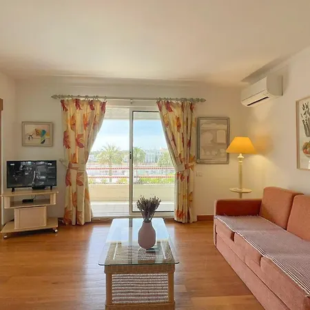 Daire Poolside Bliss T1 Hsr Vilamarina *