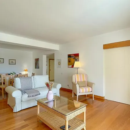 Poolside Bliss T1 Hsr Vilamarina Apartmán